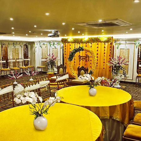 Hotel Town Grand Patel Nagar New Delhi Exterior foto