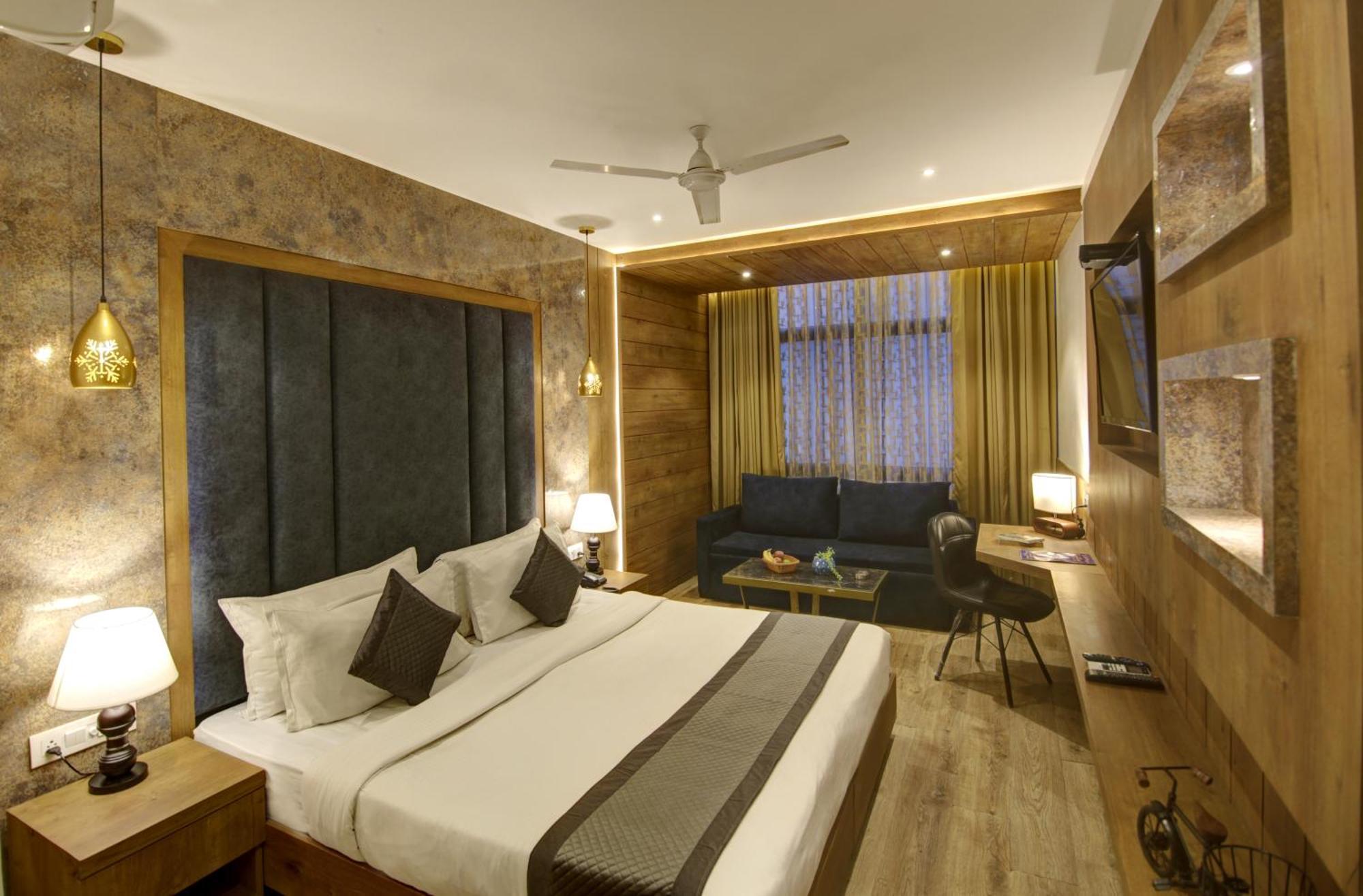 Hotel Town Grand Patel Nagar New Delhi Exterior foto
