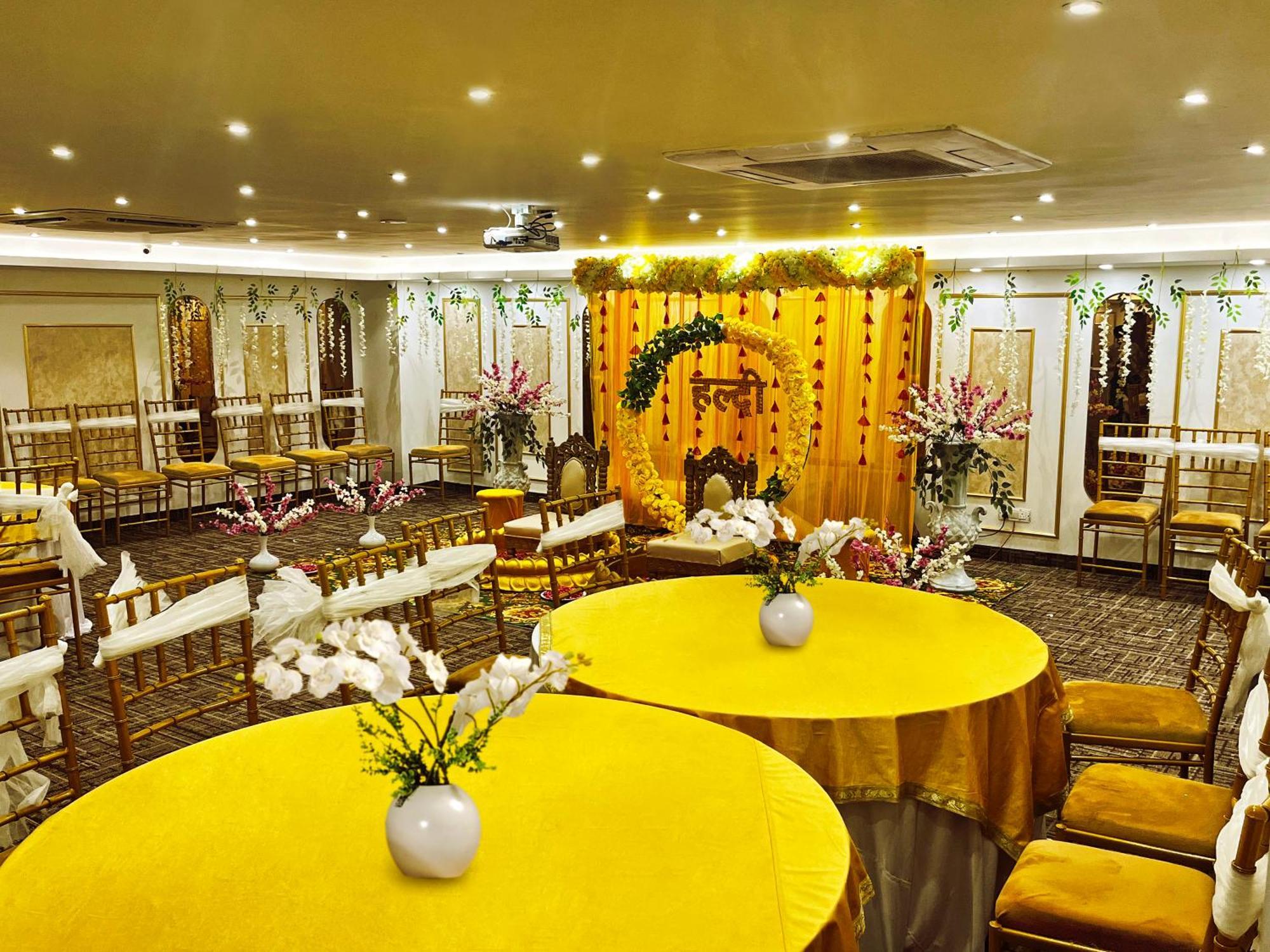Hotel Town Grand Patel Nagar New Delhi Exterior foto